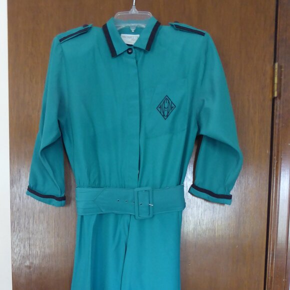 Green Tailored Dress with wide Belt by Paquette Too - Picture 1 of 5